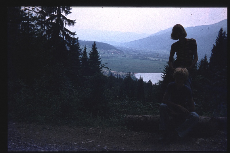 08.Khunburg jun 1976 Marion,Peter.JPG